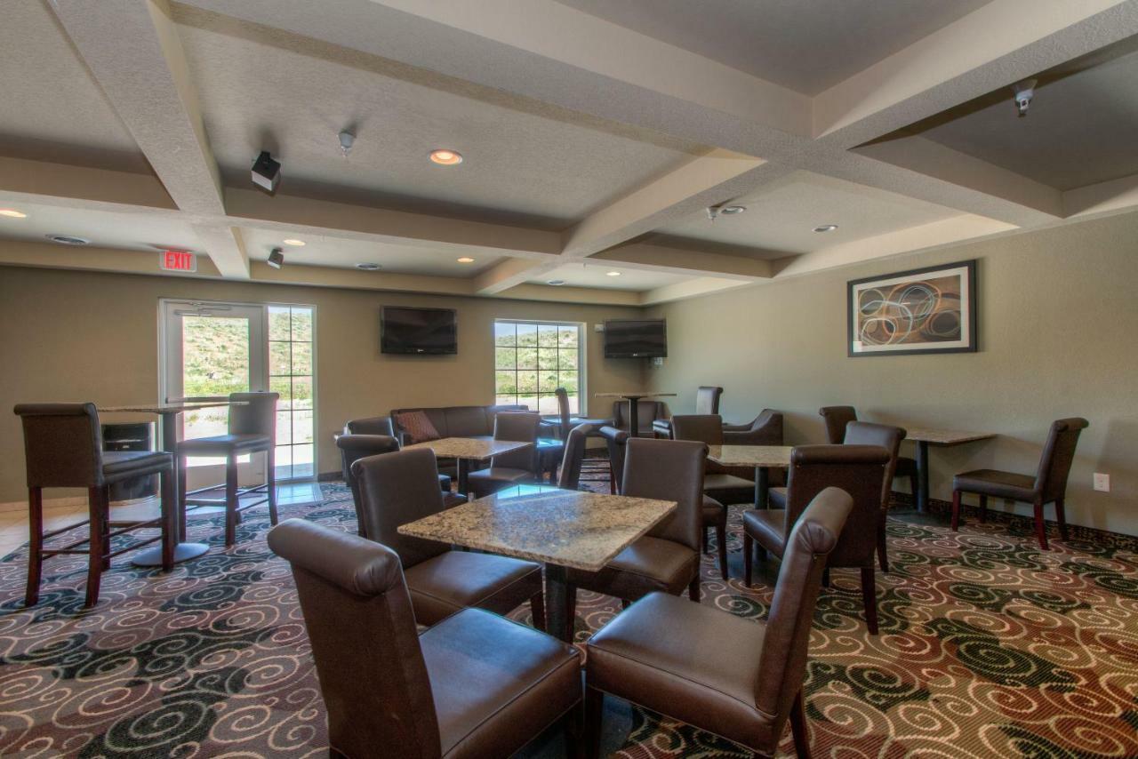 Cobblestone Inn & Suites - Wray Exterior photo